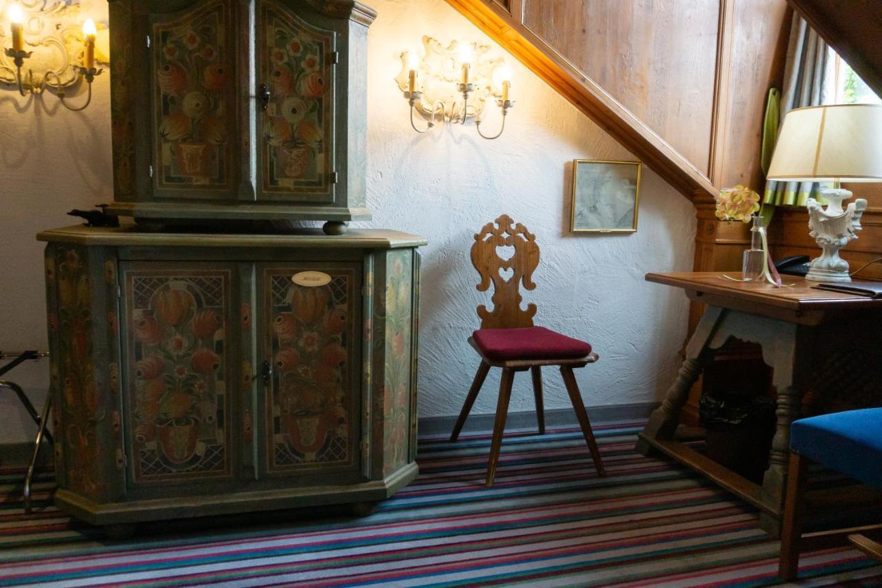 Hotel Schrenkhof Унтерхахинг Экстерьер фото